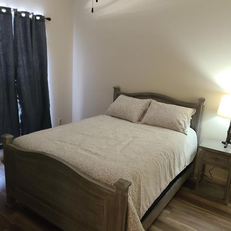 Chateau 12 Hammond Bagian luar foto