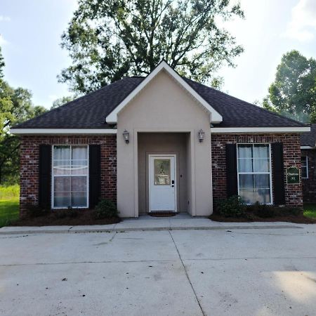 Chateau 12 Hammond Bagian luar foto